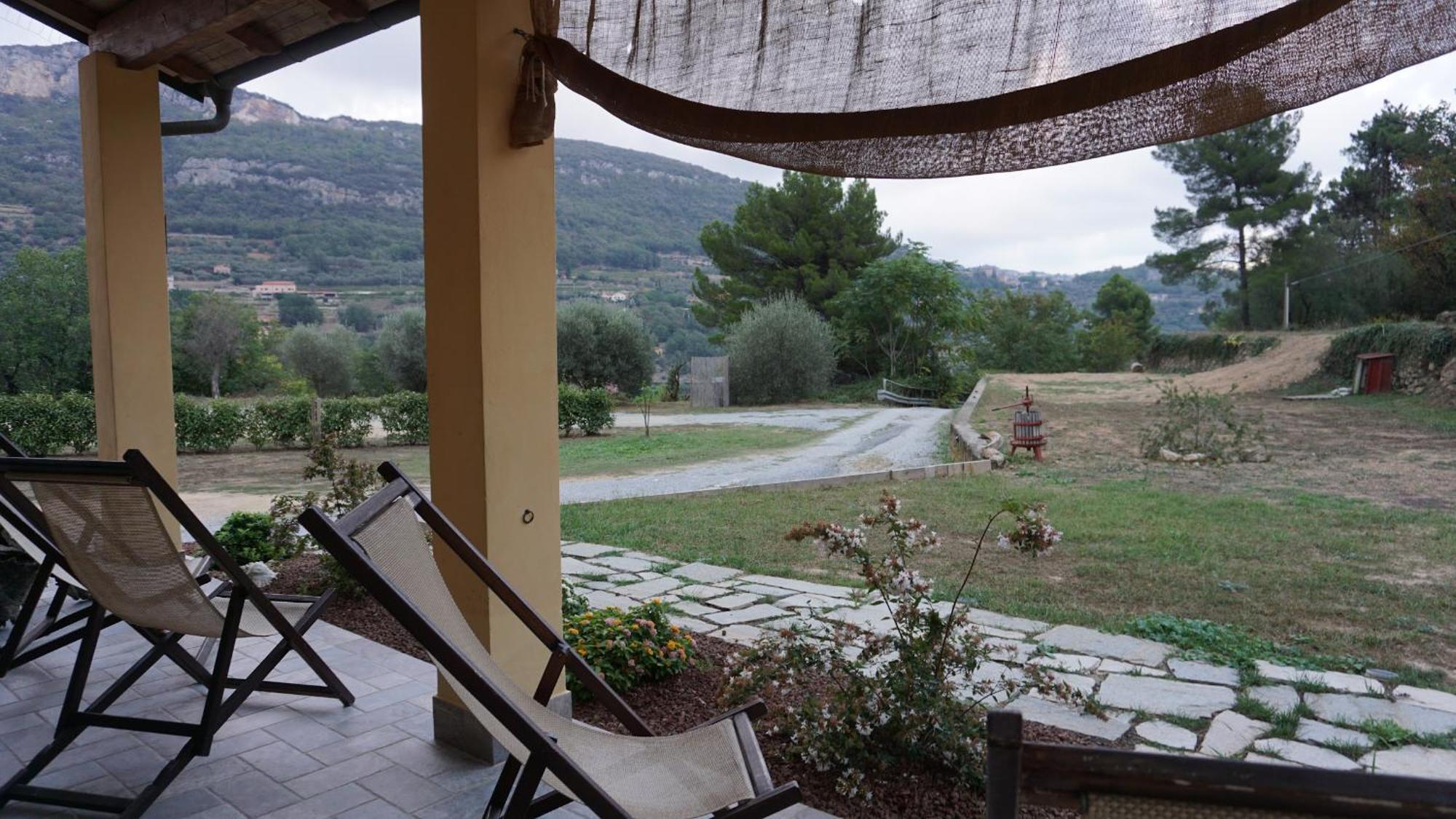 I Campi Di Lino Bed & Breakfast Finale Ligure Eksteriør bilde